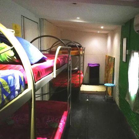 Monkey Motel Cafe Malacca Екстер'єр фото