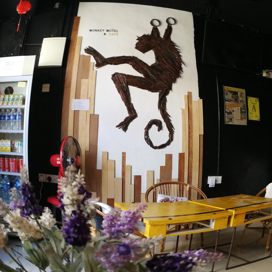 Monkey Motel Cafe Malacca Екстер'єр фото