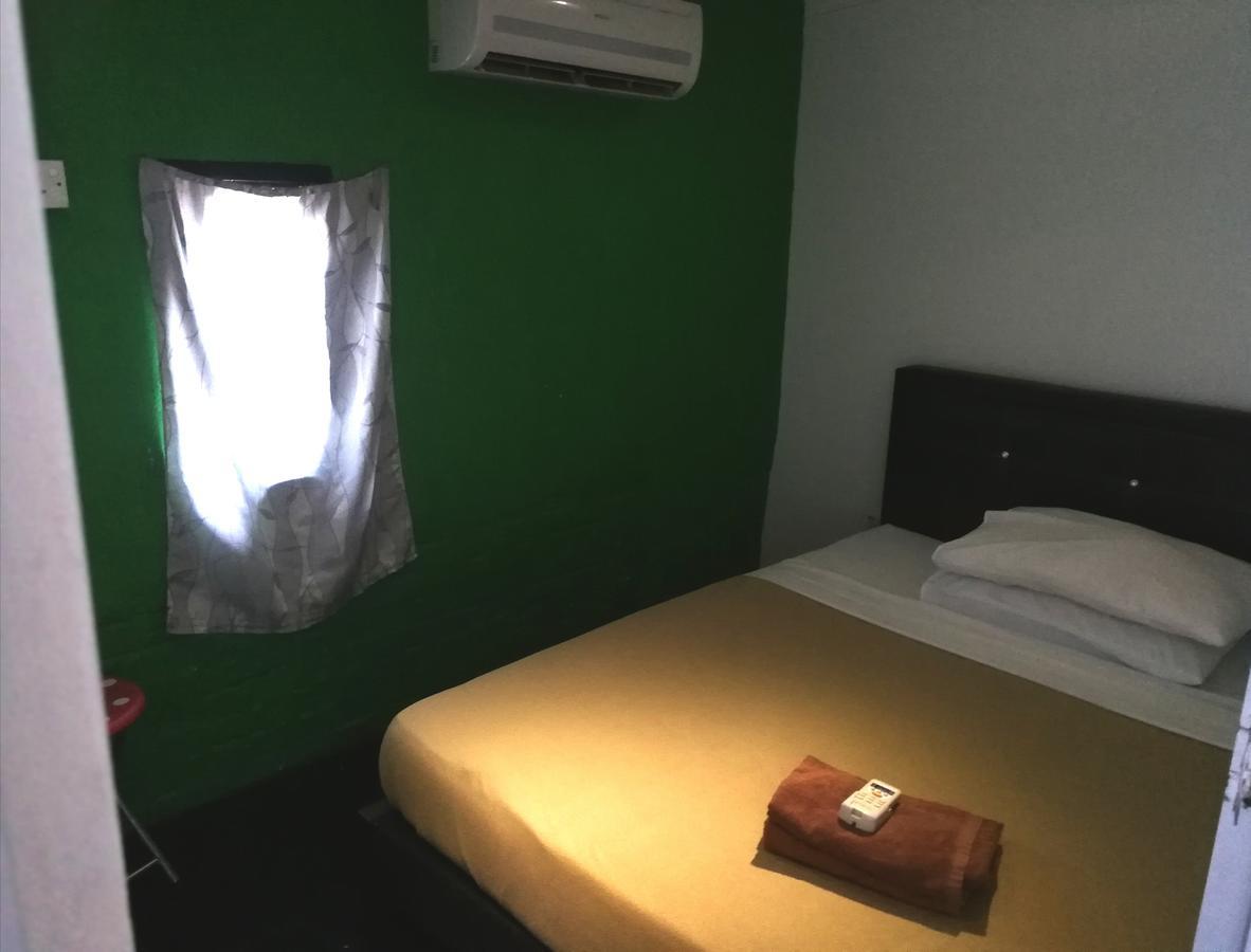 Monkey Motel Cafe Malacca Екстер'єр фото